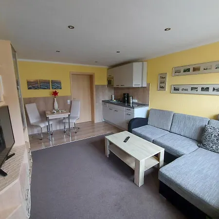 Ferienwohnung Robby 아파트 Ostseebad Kühlungsborn